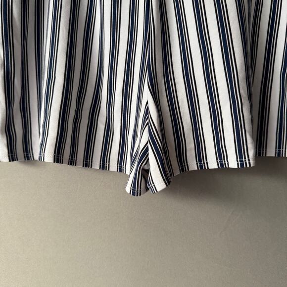 Express sz S‎ blue white paperbag striped shorts NWOT - Picture 7 of 9